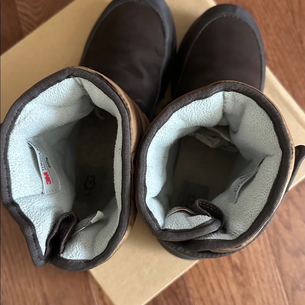 UGG Kids Toty Weather Boots - Picture 5 of 8